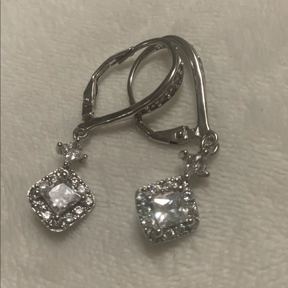 925 silver earrings w/ zirconia